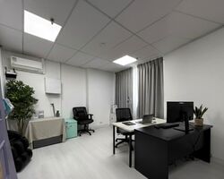 Textile Centre (D7), Office #623016071